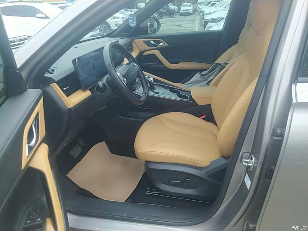 Roewe RX5, 2022 15