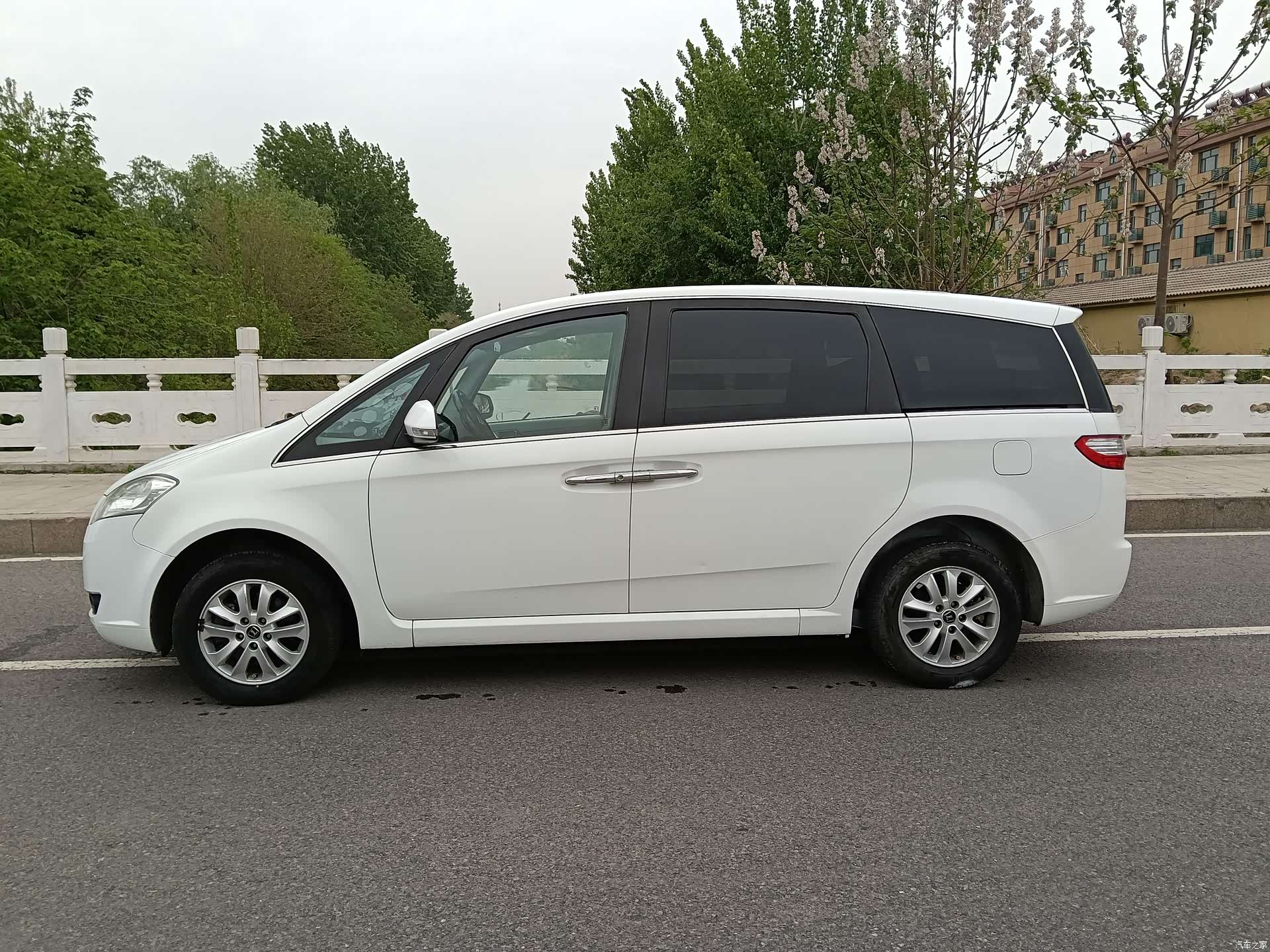 DongFeng 7, 2015 4