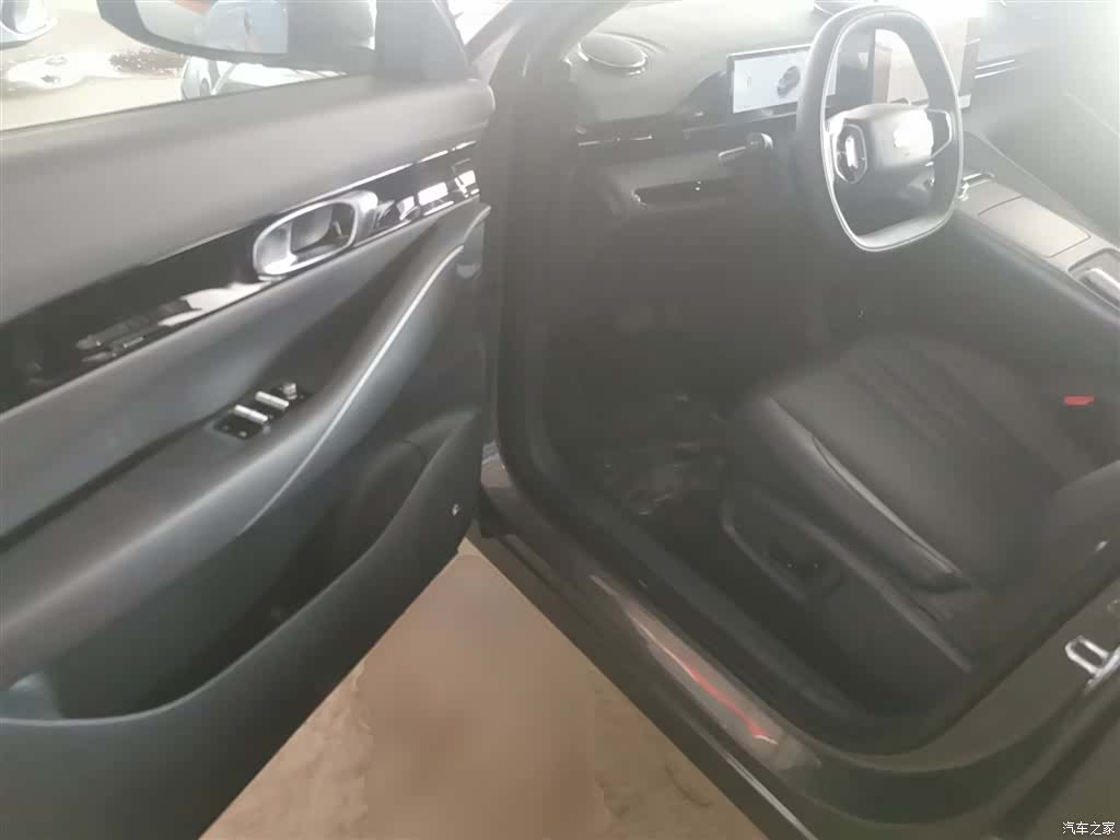 Geely Galaxy E5, 2026 16
