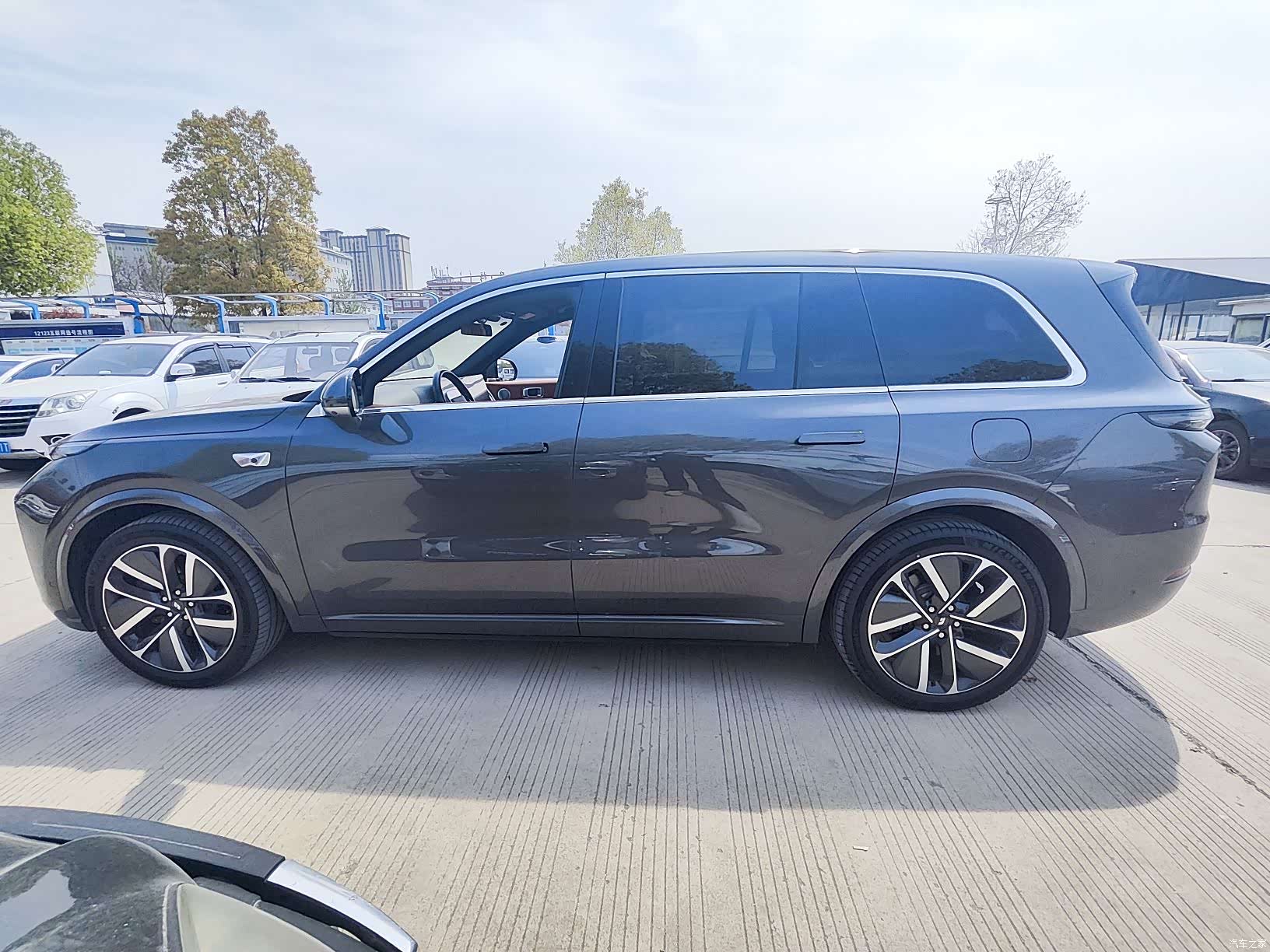Li Auto L9, 2022 7