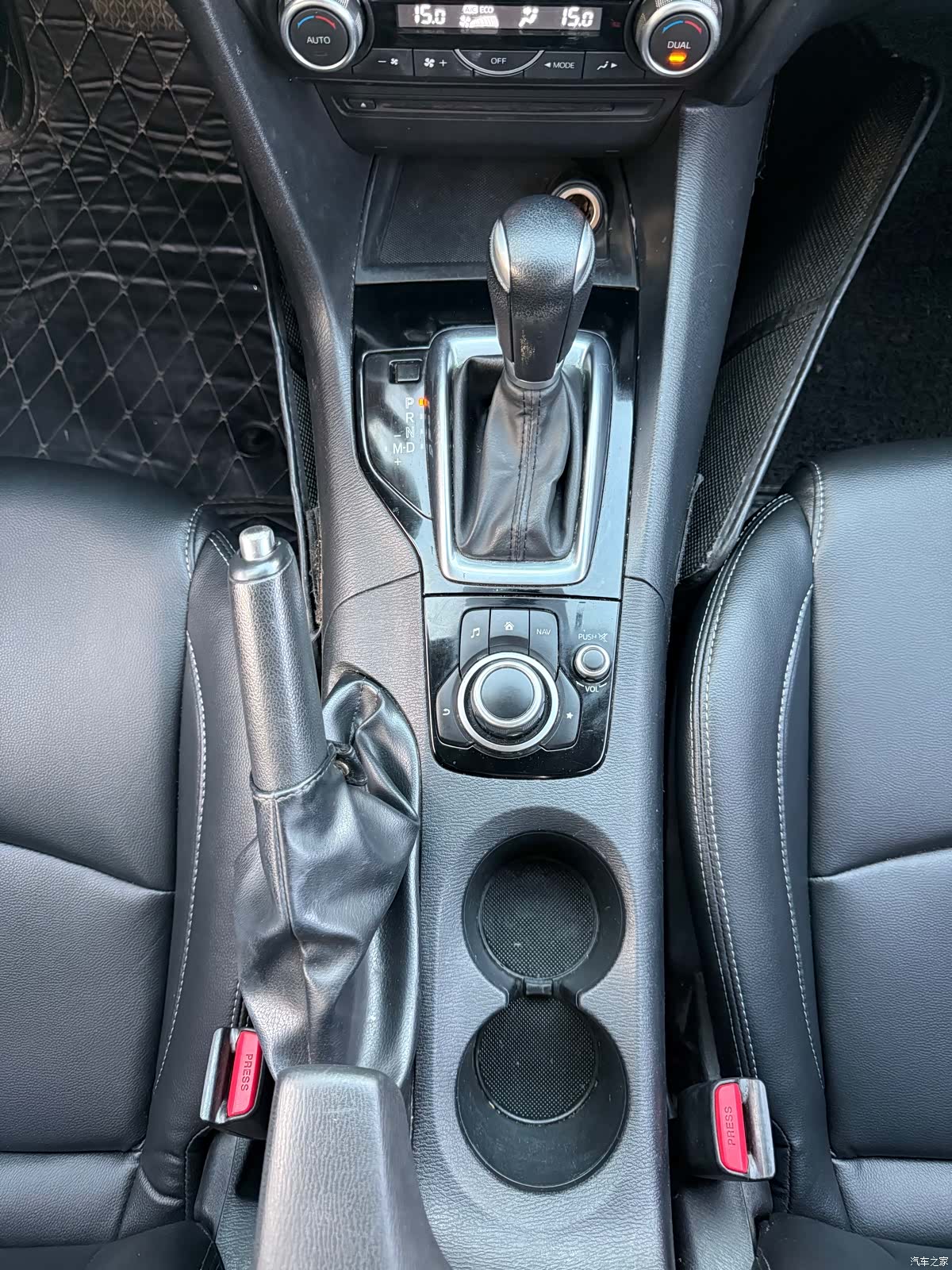 Mazda Mazda3, 2016 16