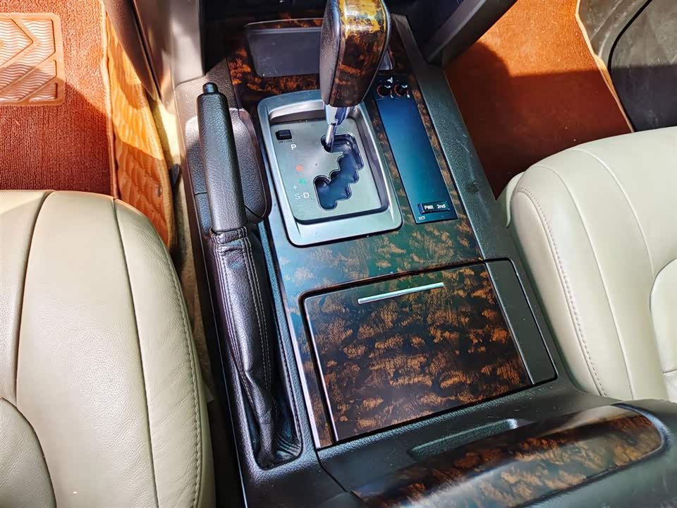 Toyota Landkuluze Toyota Landkuluze