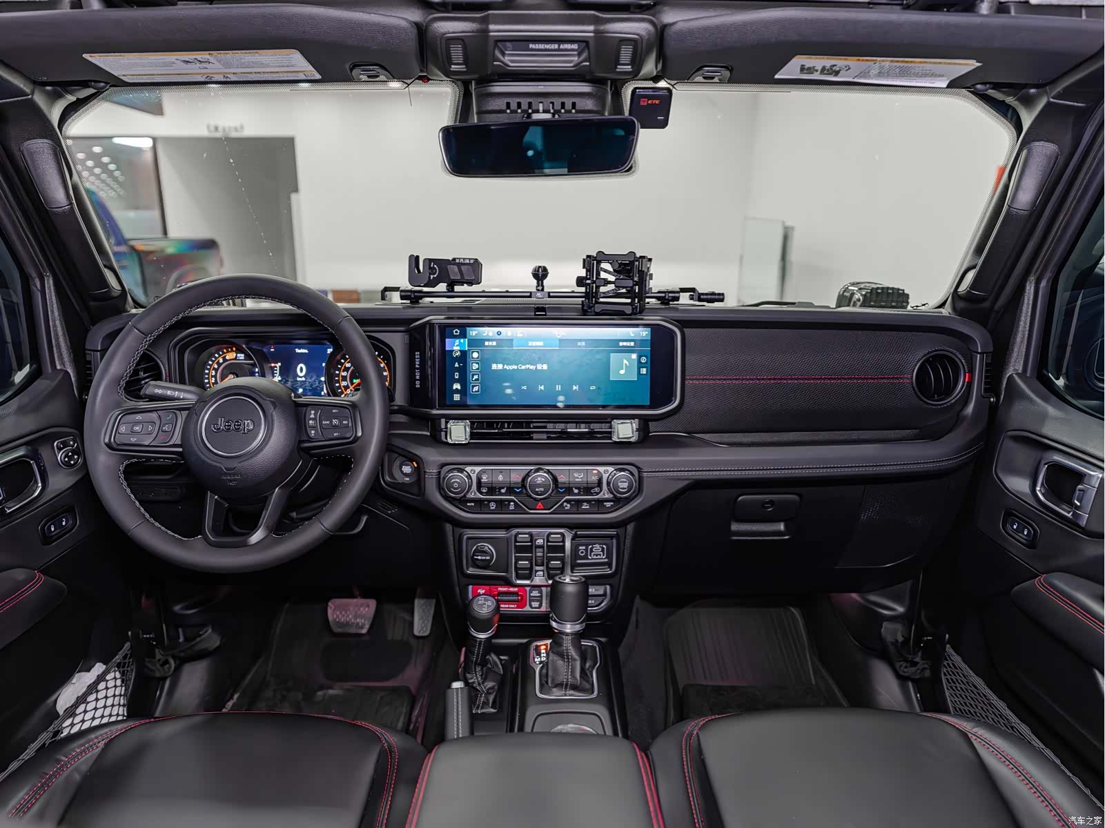 Jeep Wrangler, 2026 8