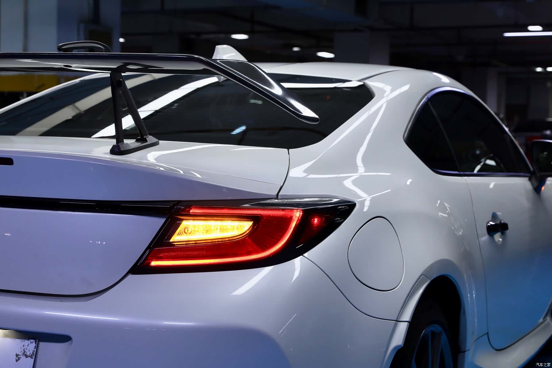 Subaru BRZ, 2022 все фото