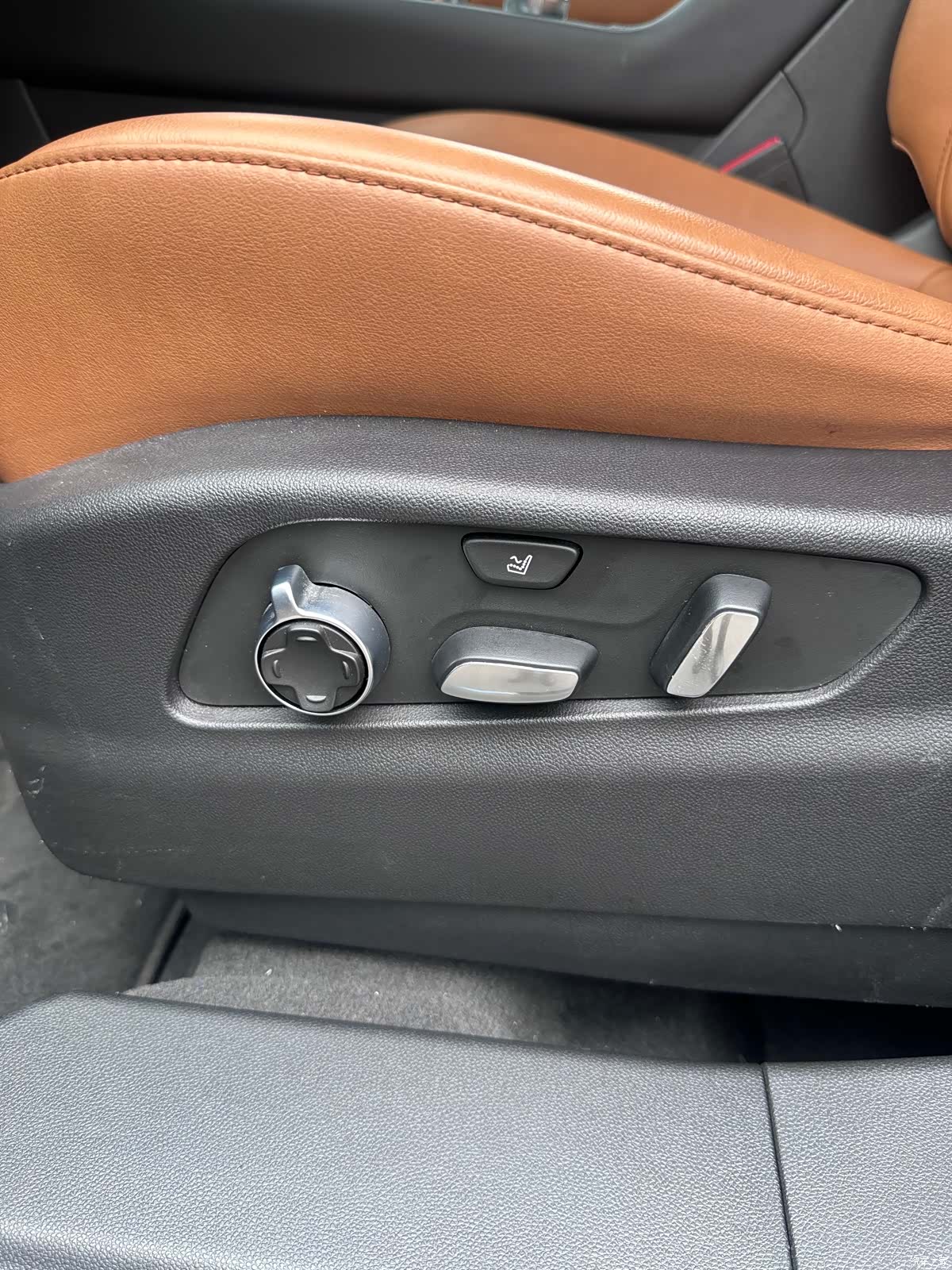 Cadillac XT4, 2023 9