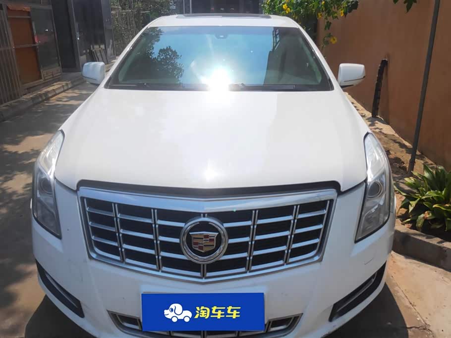 Cadillac XTS