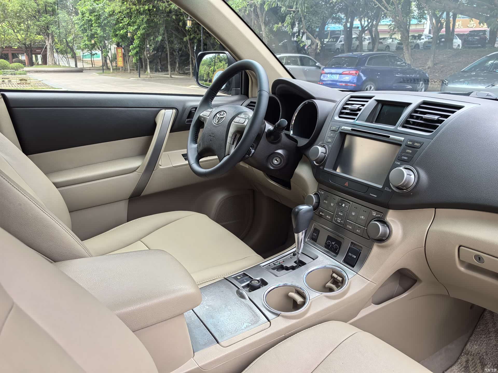 Toyota Highlander, 2011 10