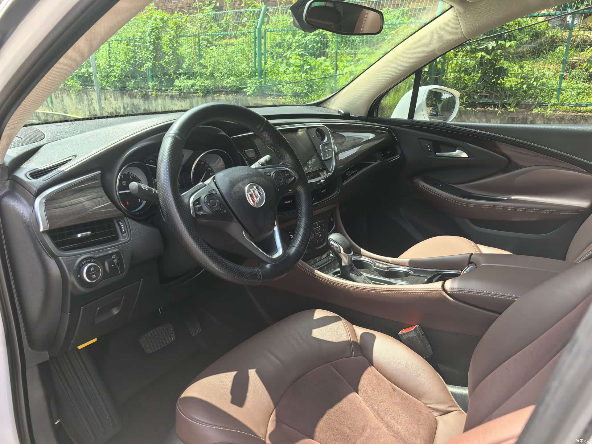 Buick Envision Plus, 2016 10