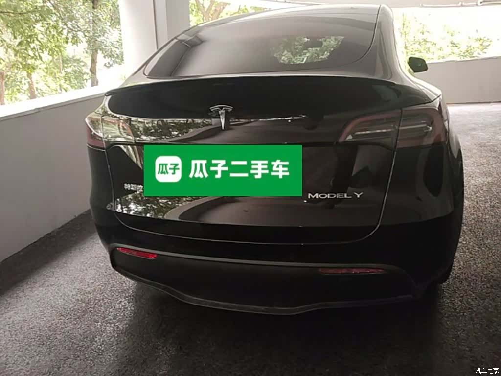 Tesla Model Y, 2023 6