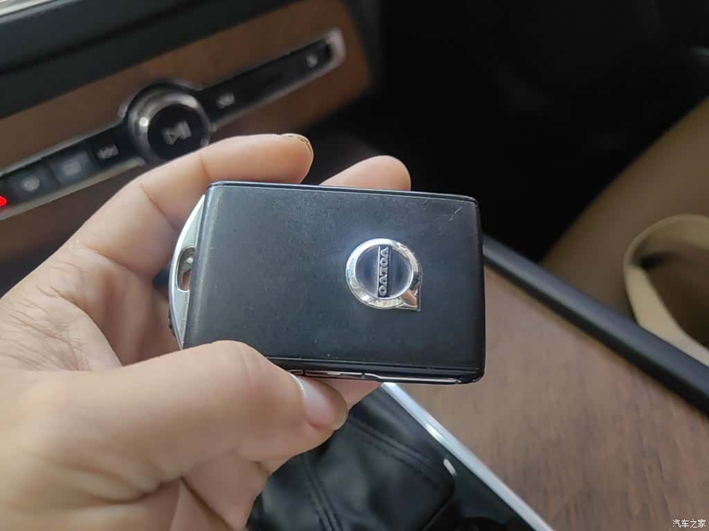 Volvo XC90, 2019 9