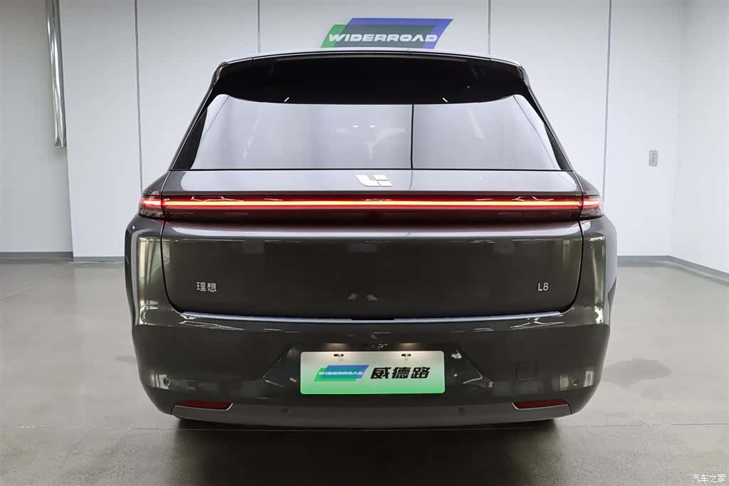 Li Auto L8, 2023 4