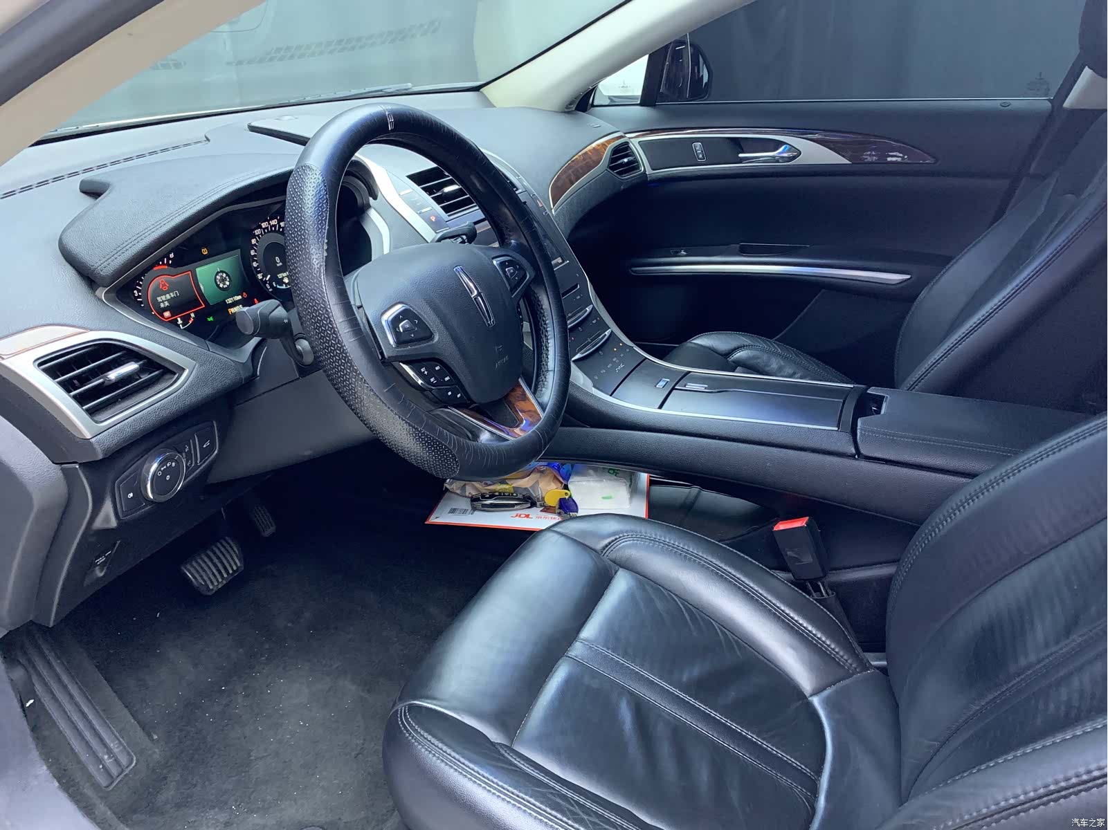 Lincoln MKZ, 2016 все фото