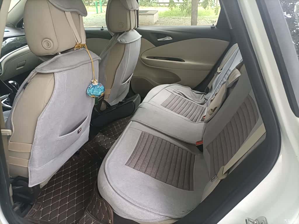 Buick Verano, 2017 17