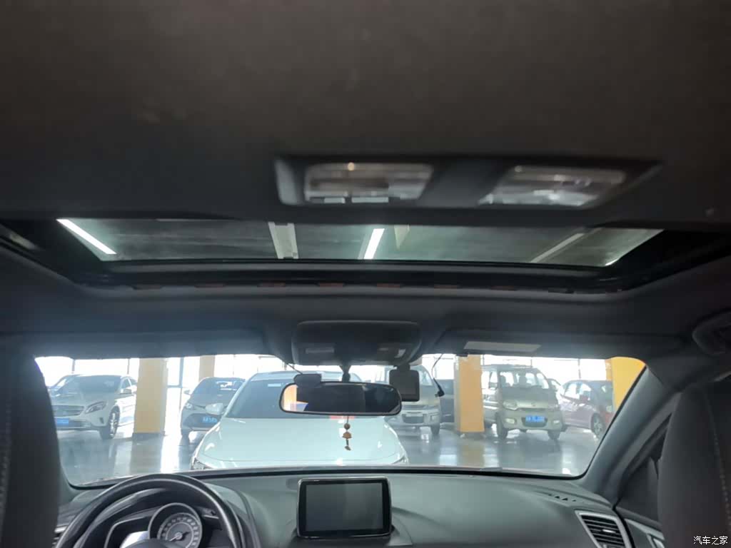 Mazda CX-4, 2017 18