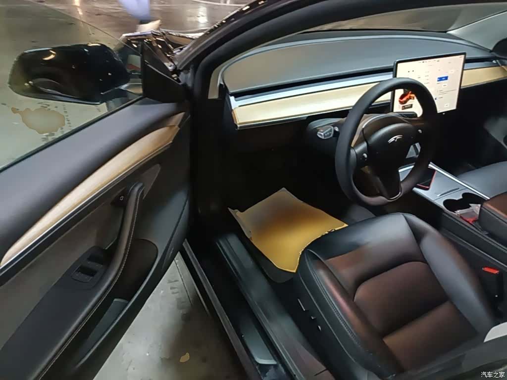Tesla Model 3, 2022 16