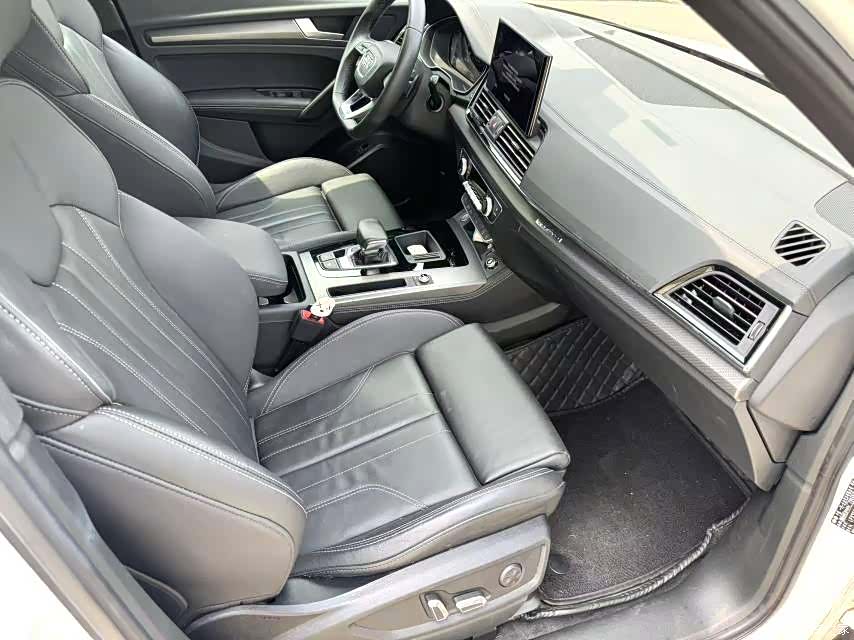 Audi Q5L, 2023 4