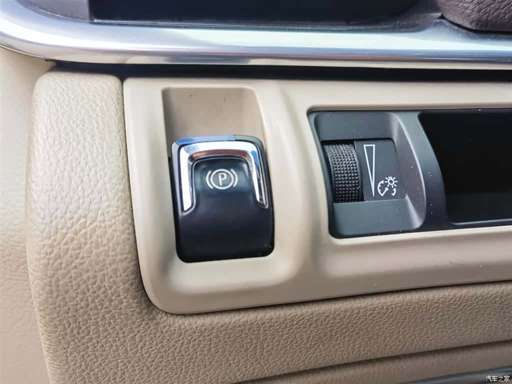Cadillac XTS, 2014 23