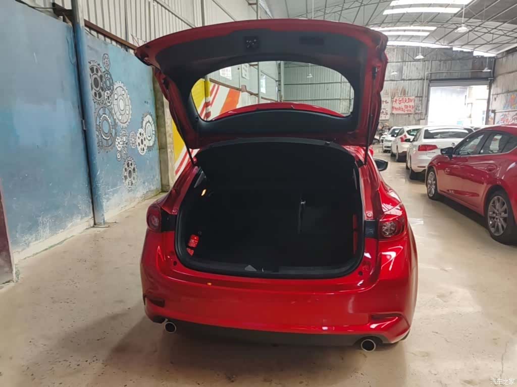 Mazda Mazda3, 2018 19