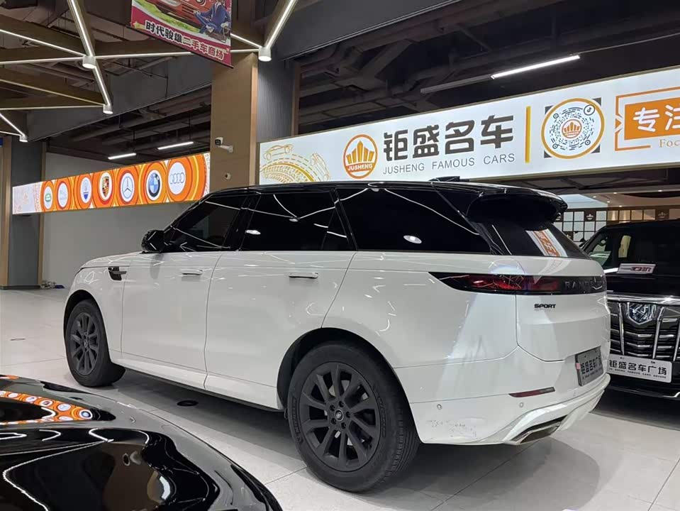 Land Rover Range Rover Sport Land Rover Range Rover Sport