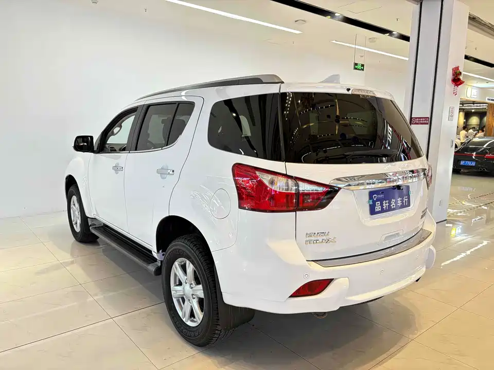 Isuzu mu-X Shepherd Ranger