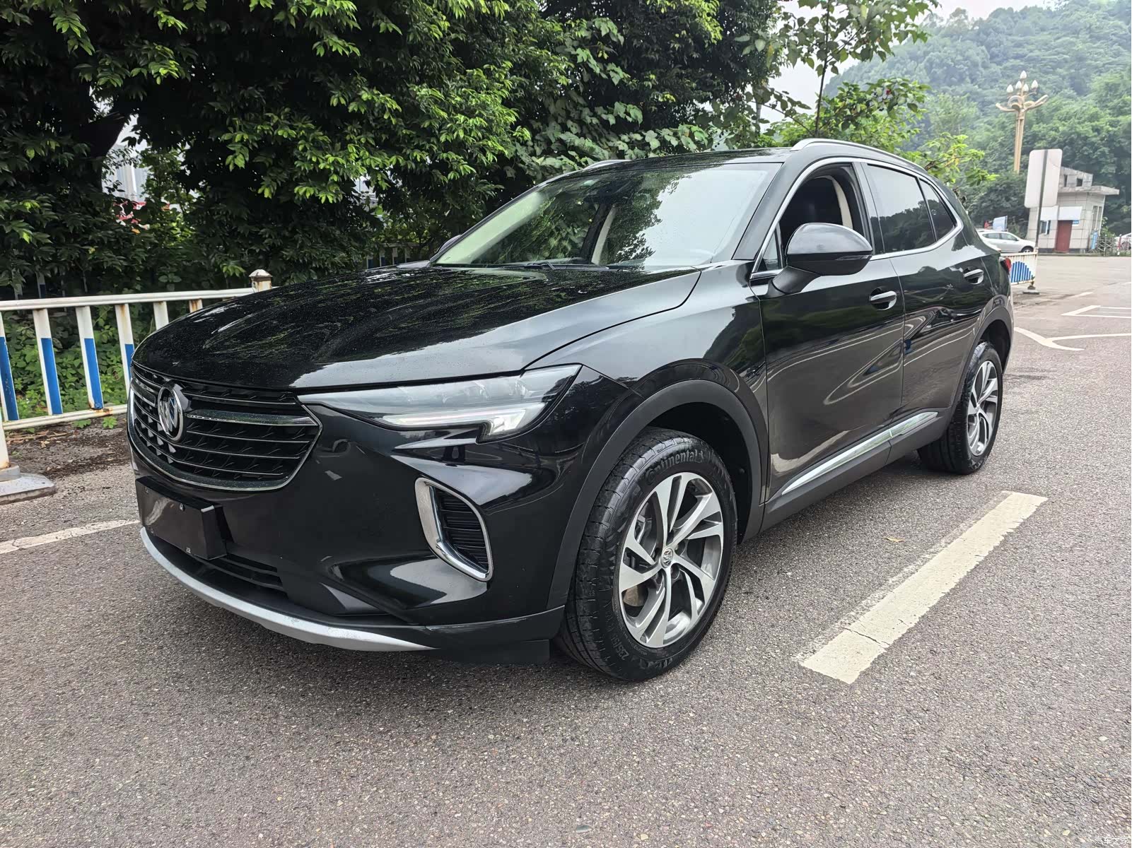 Buick Envision, 2023 1