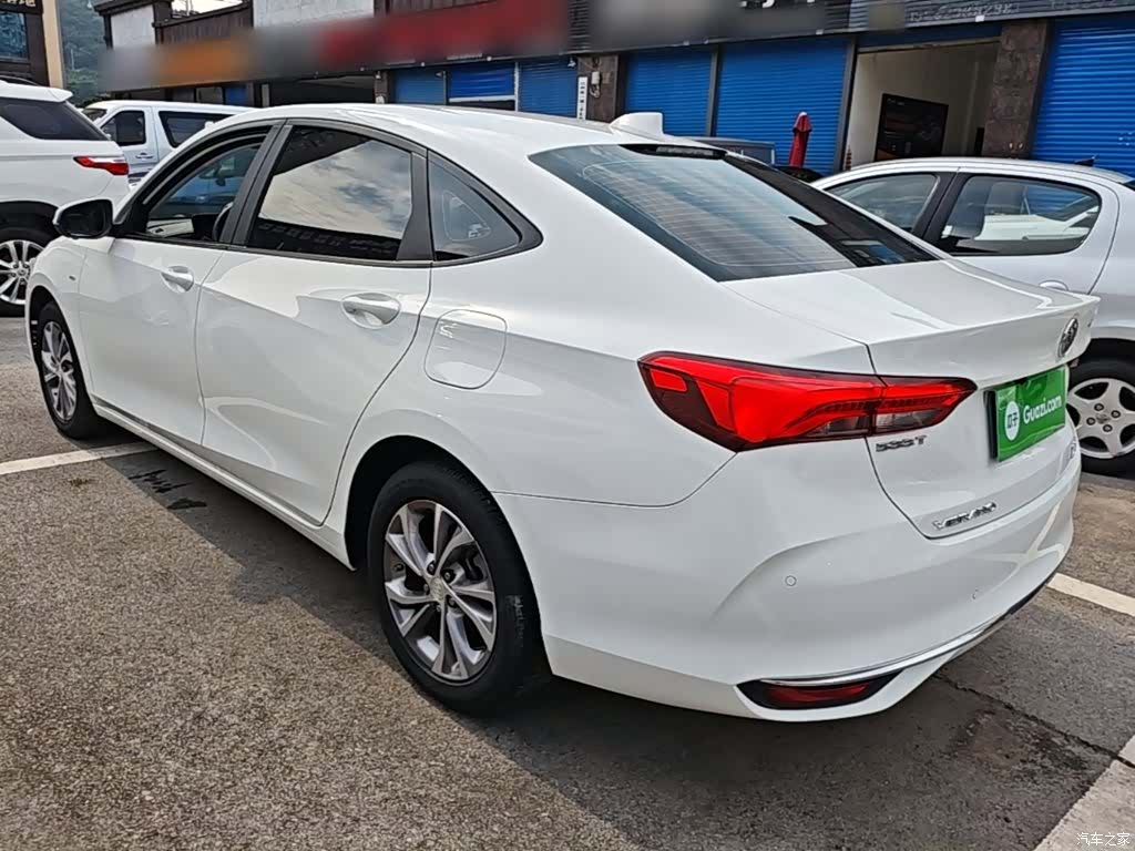 Buick Verano, 2022 все фото