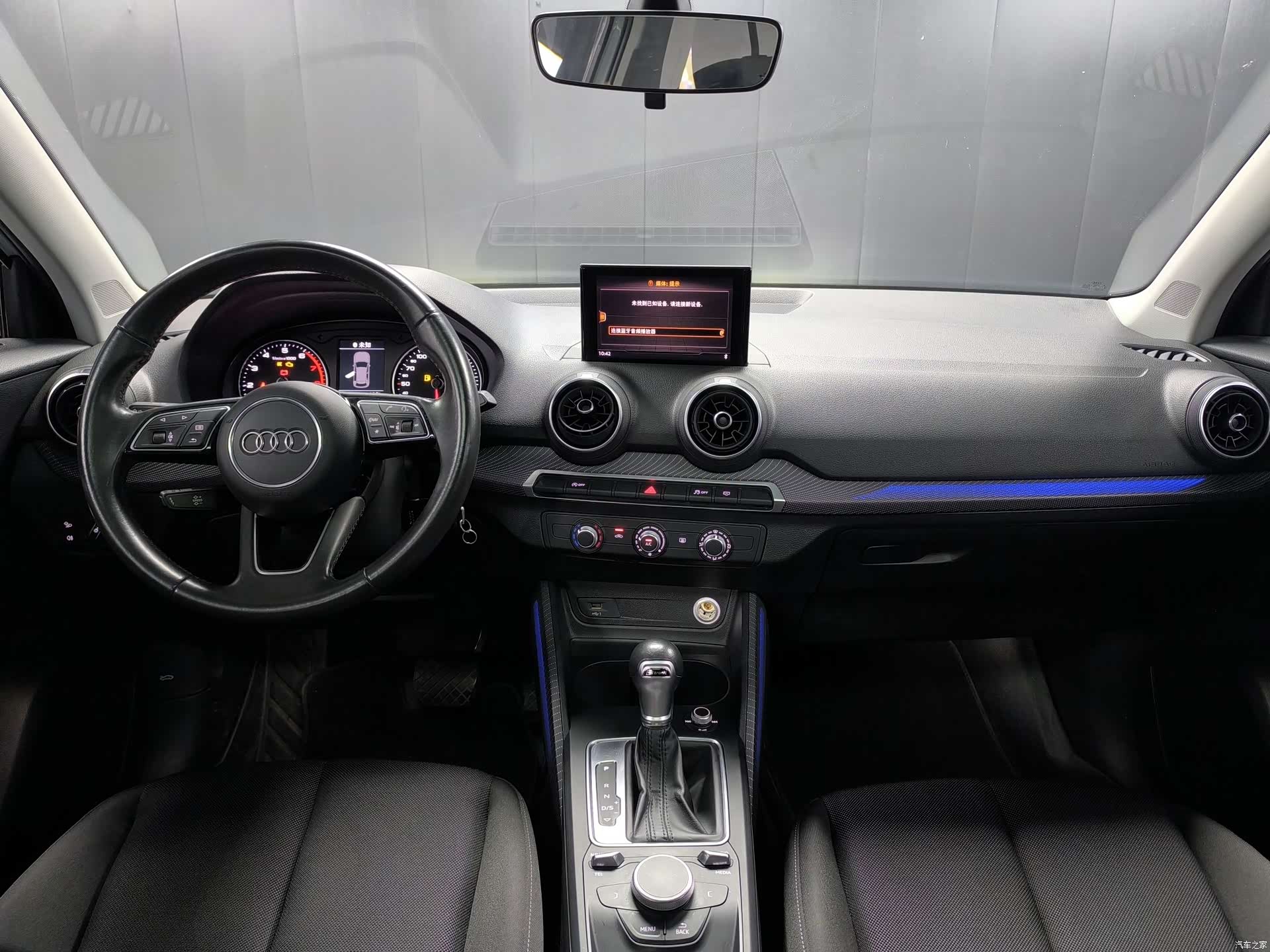 Audi Q2L, 2019 7