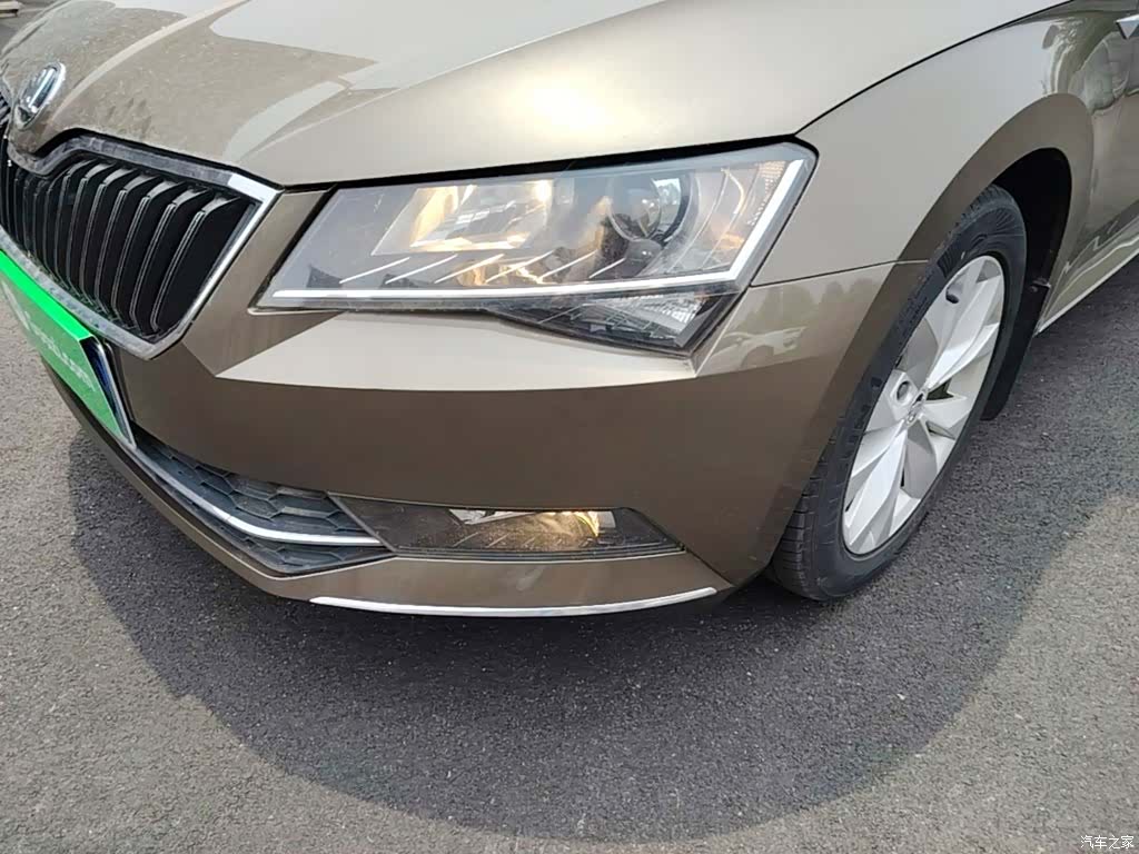 Skoda Superb, 2018 24