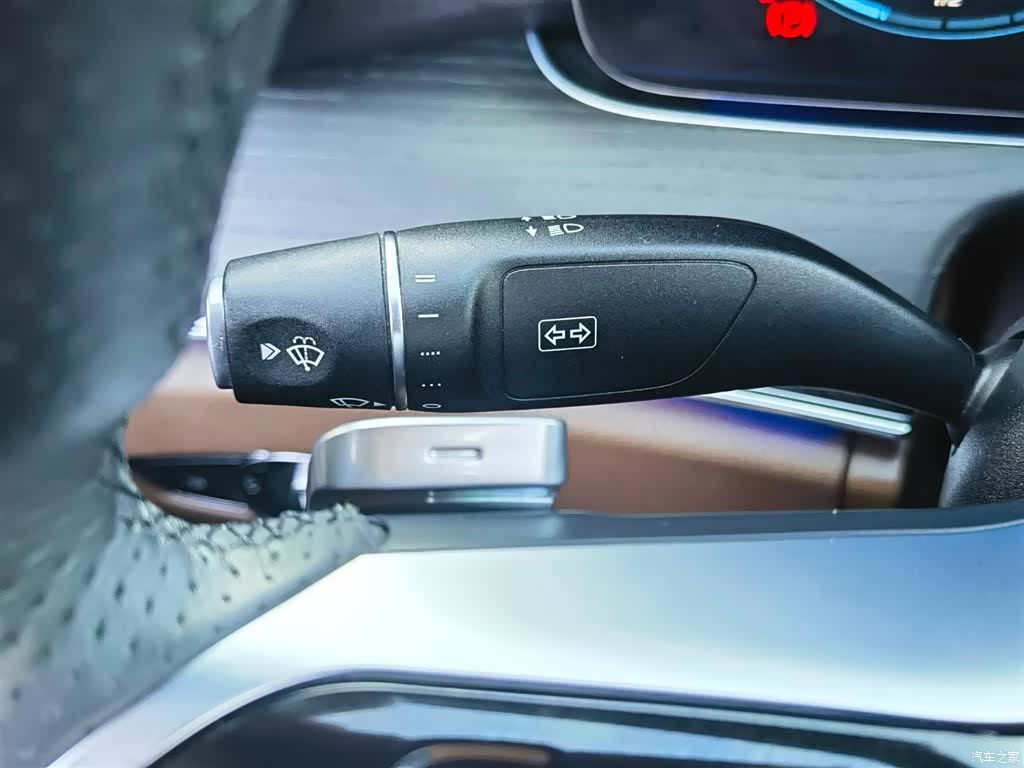 Mercedes-Benz E-Class, 2021 29