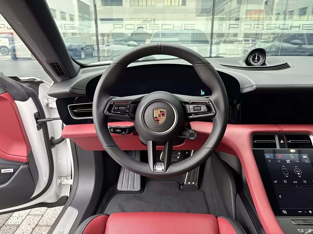 Porsche Taycan, 2025 29