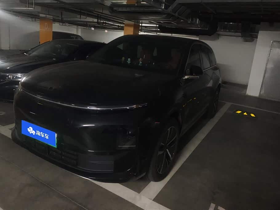 Li Auto L6
