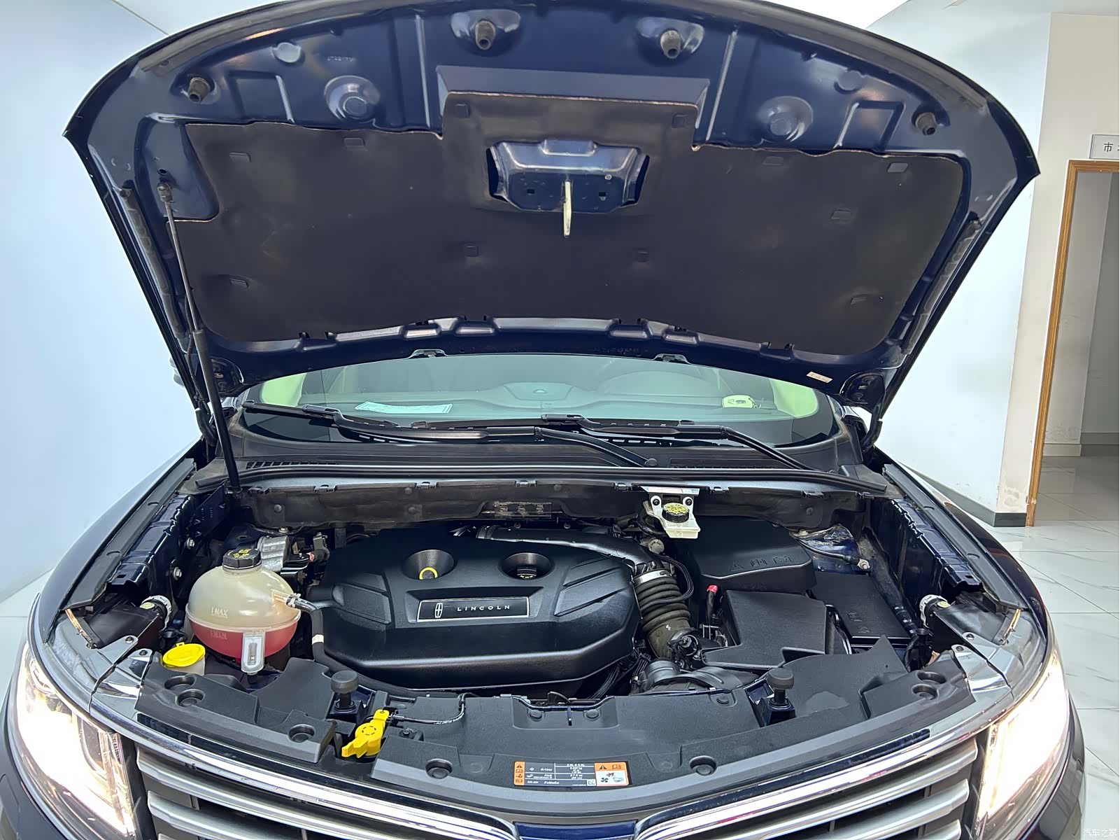 Lincoln MKC, 2017 25