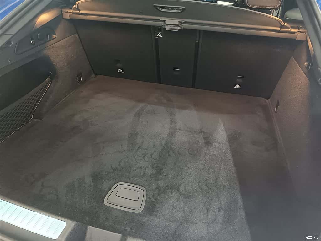 Mercedes-Benz GLC, 2023 2