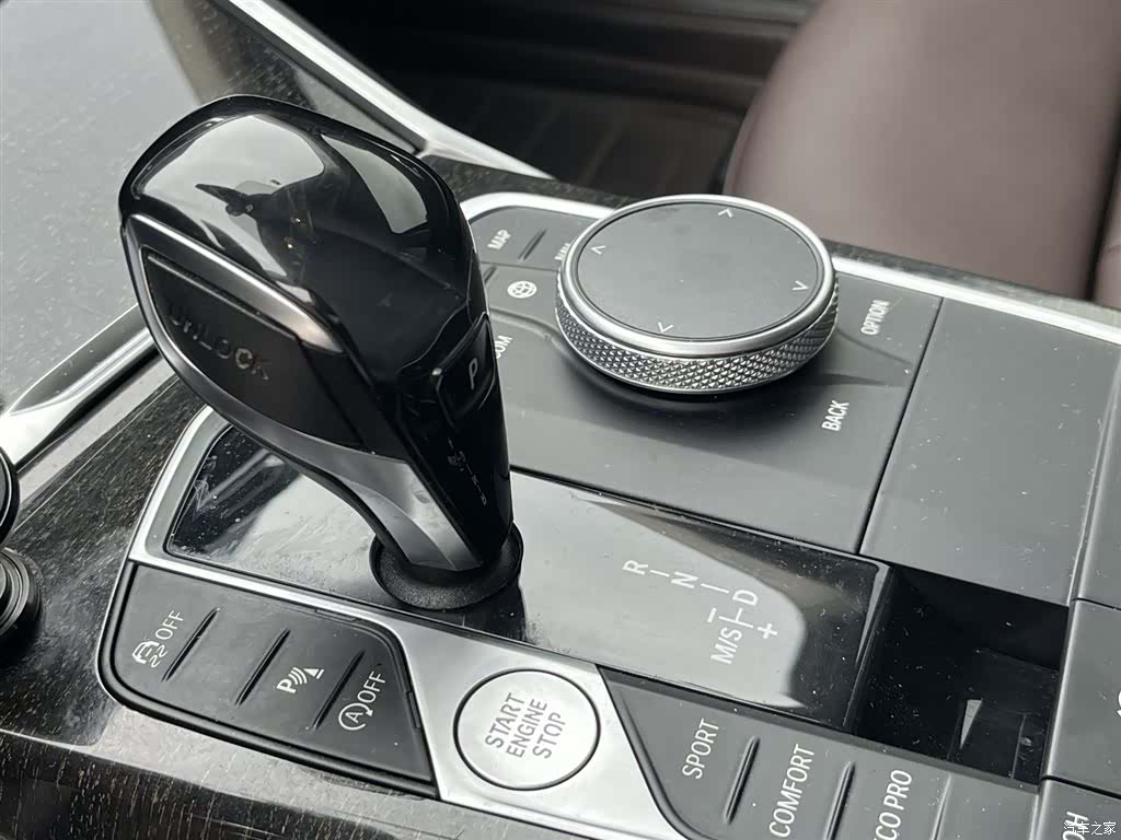 BMW 3 Series, 2020 12