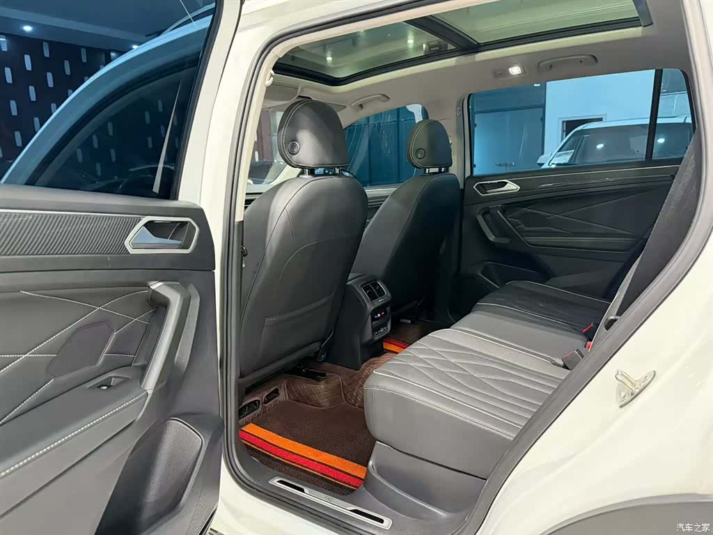 Volkswagen Tiguan L, 2024 13