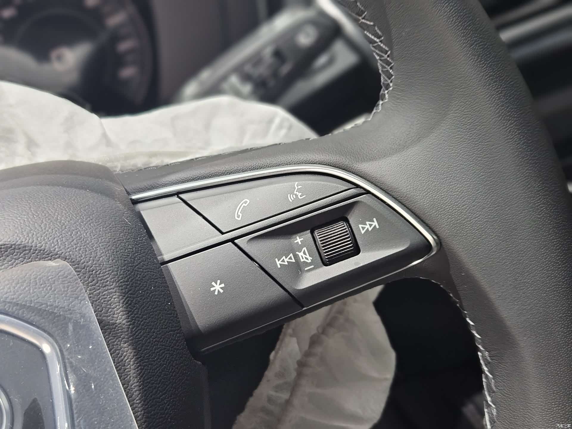 Audi Q5L, 2024 12
