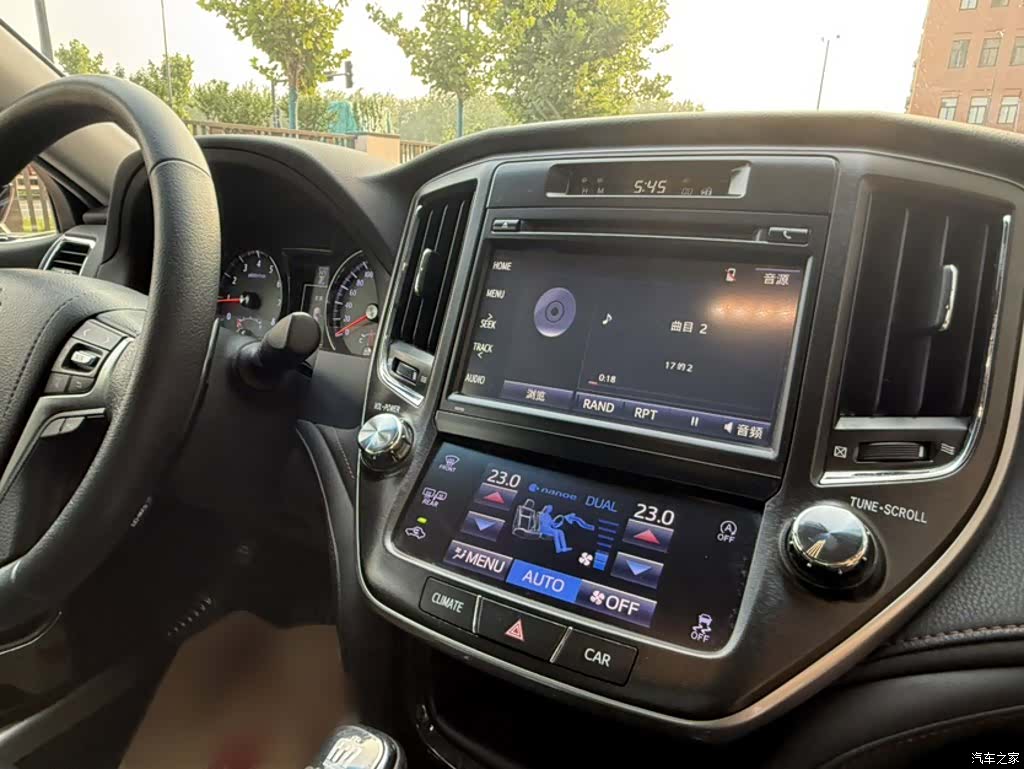 Toyota Crown, 2018 15