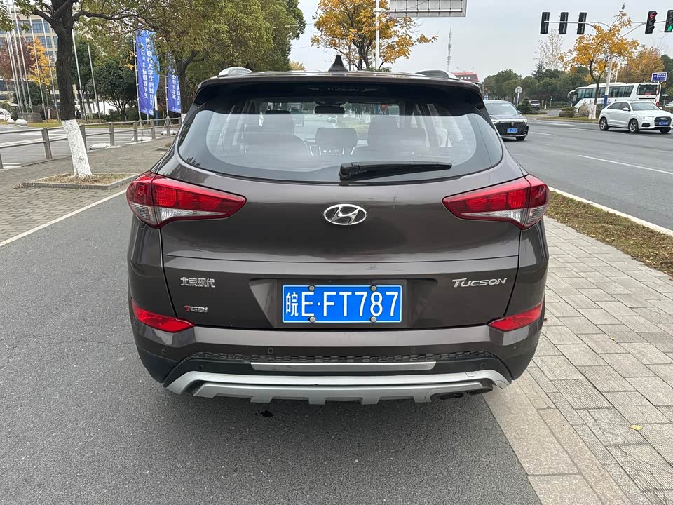 Hyundai Tucson
