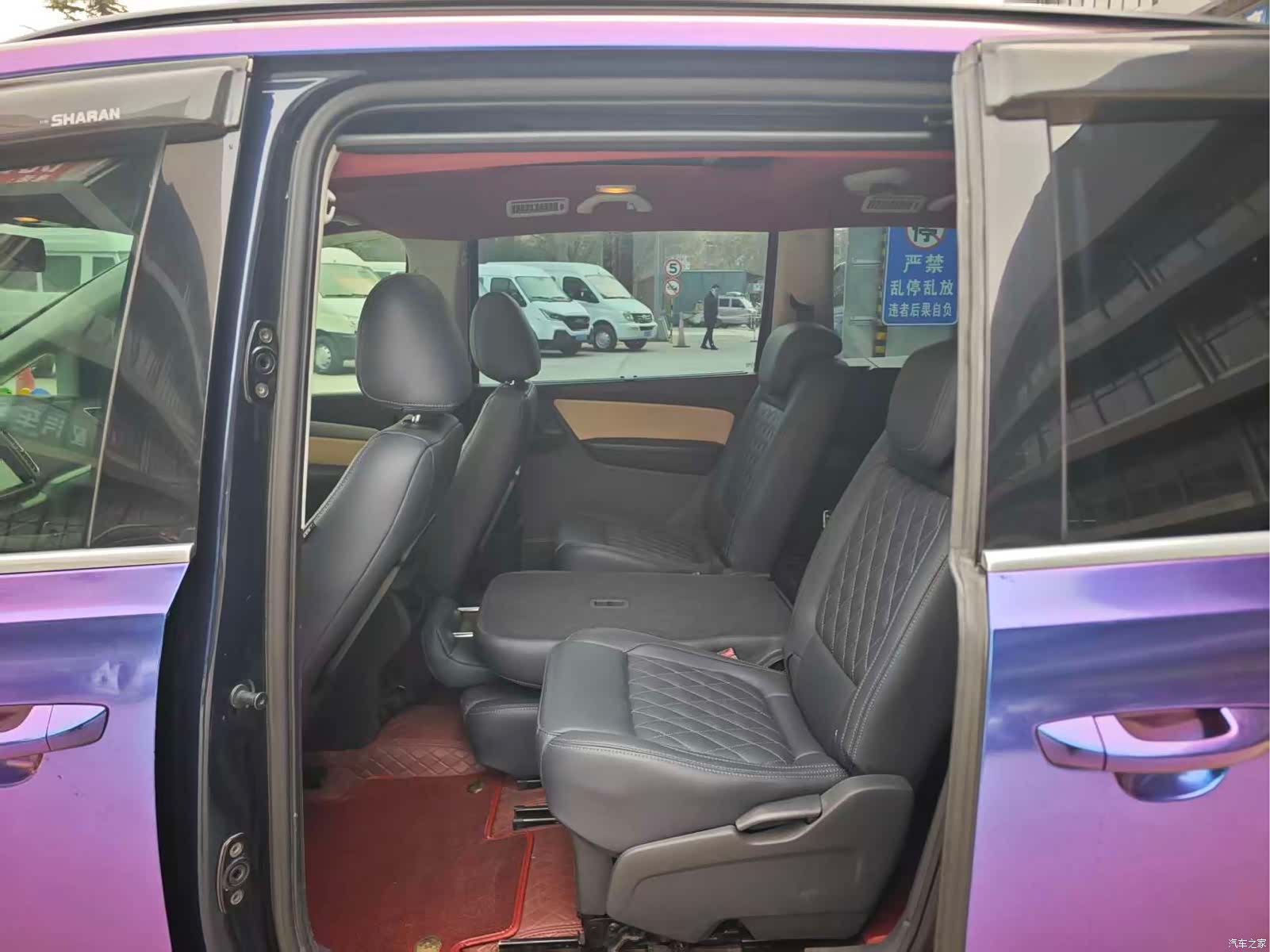 Volkswagen Xia, 2012 9