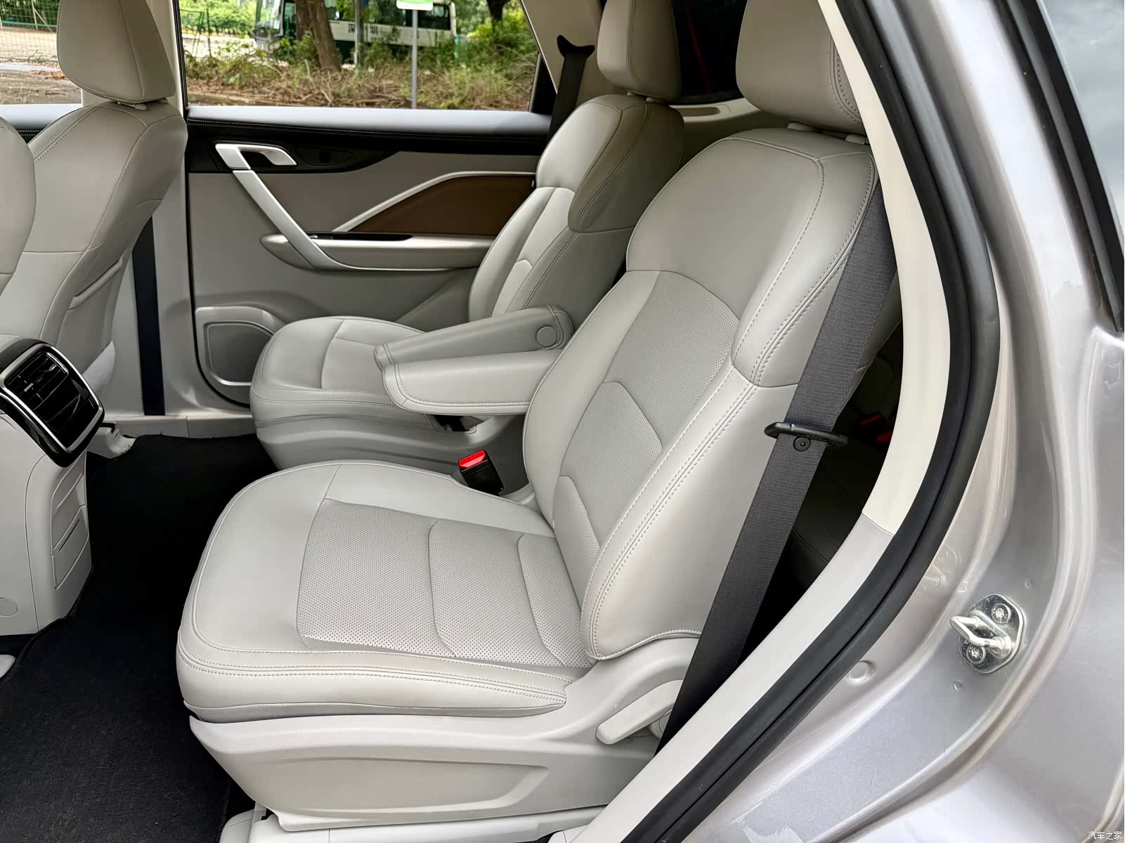 Geely Jiaji, 2021 13