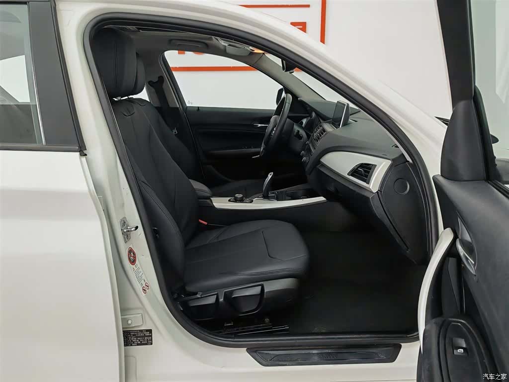 BMW 1 Series, 2012 23