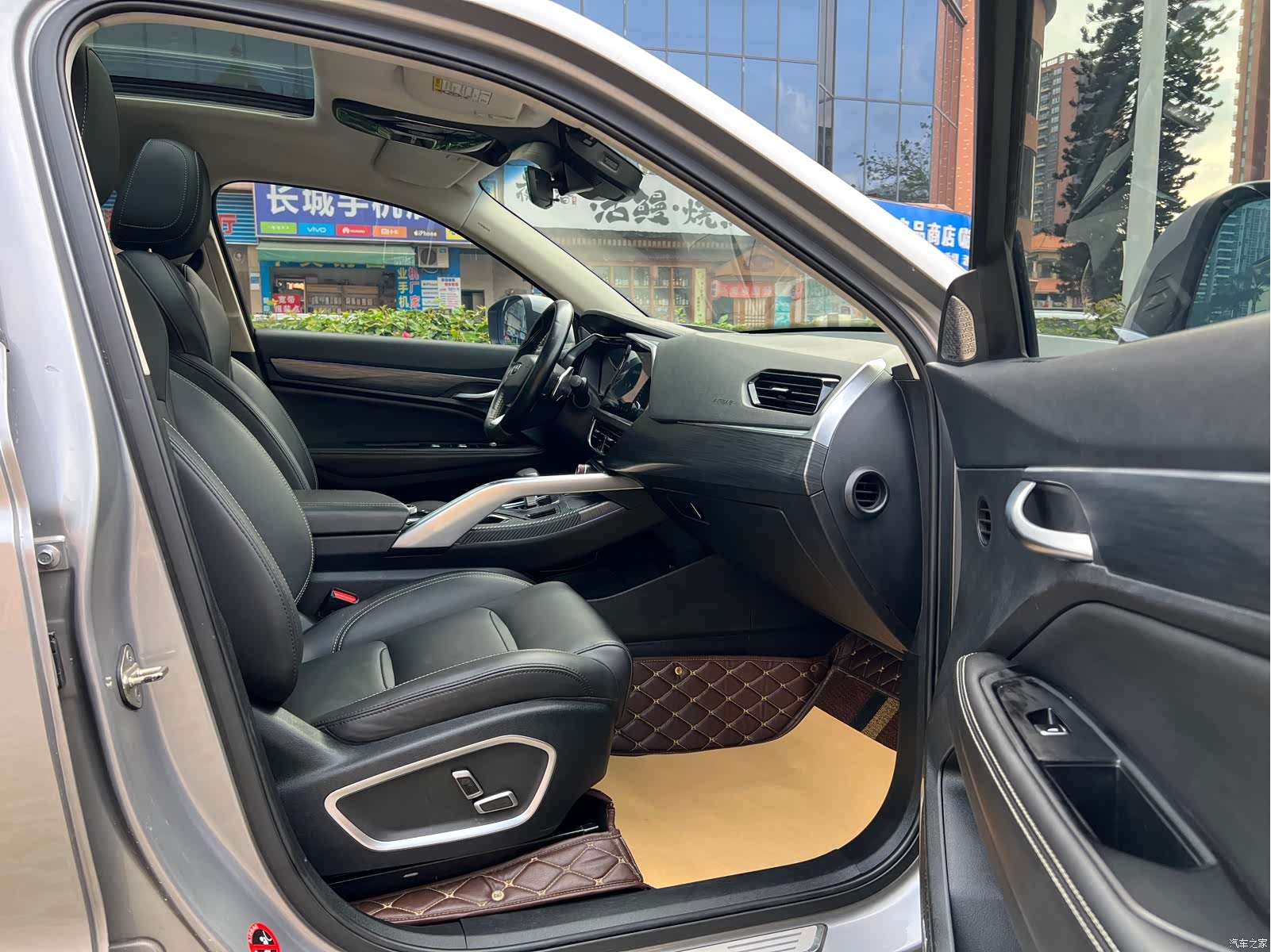 Geely Xingyue, 2020 14
