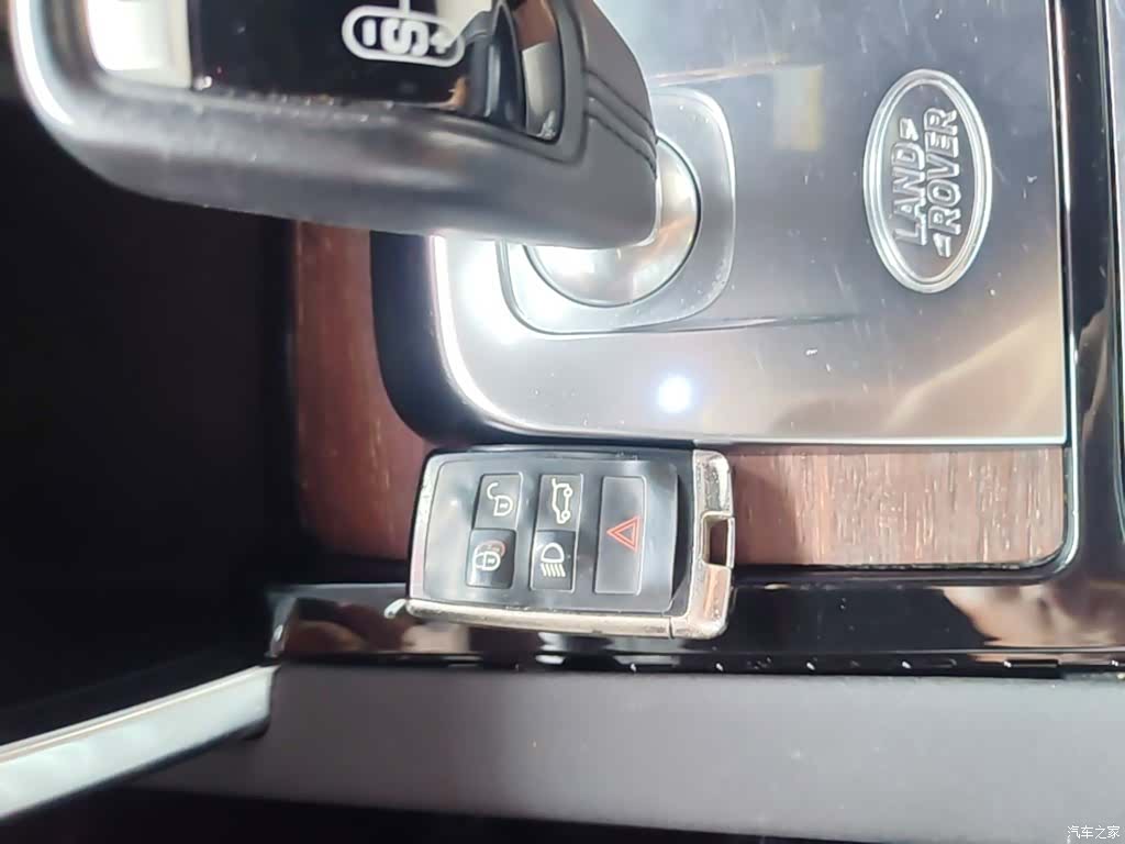 Land Rover Discovery, 2021 9