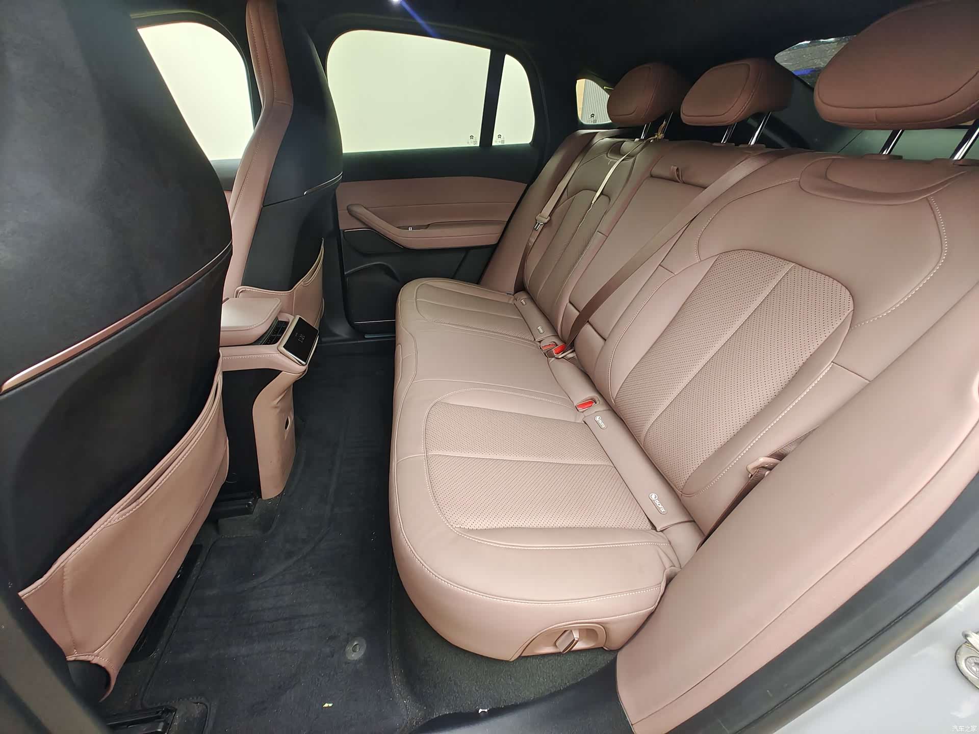 NIO EC6, 2023 18