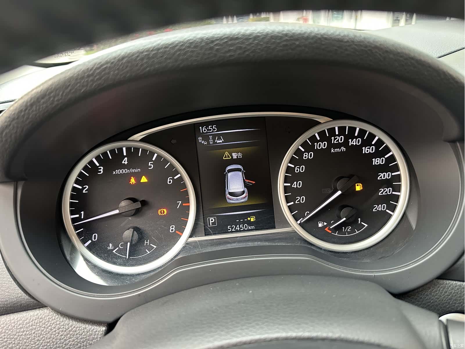 Nissan Tiida, 2021 27
