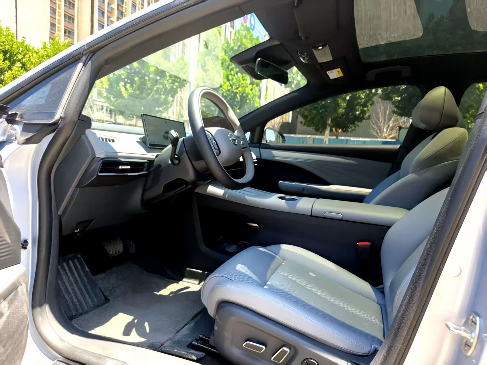 Nissan N7, 2025 все фото