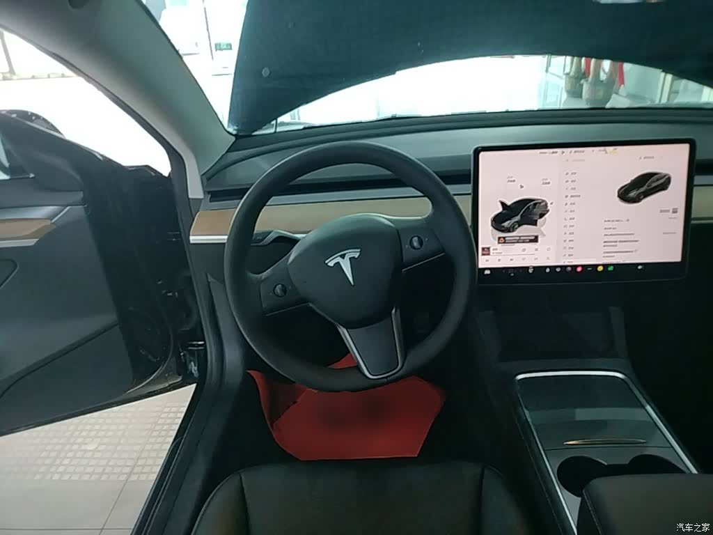 Tesla Model 3, 2022 11