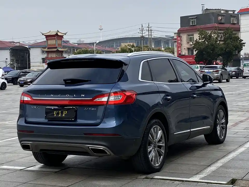 Lincoln MKX
