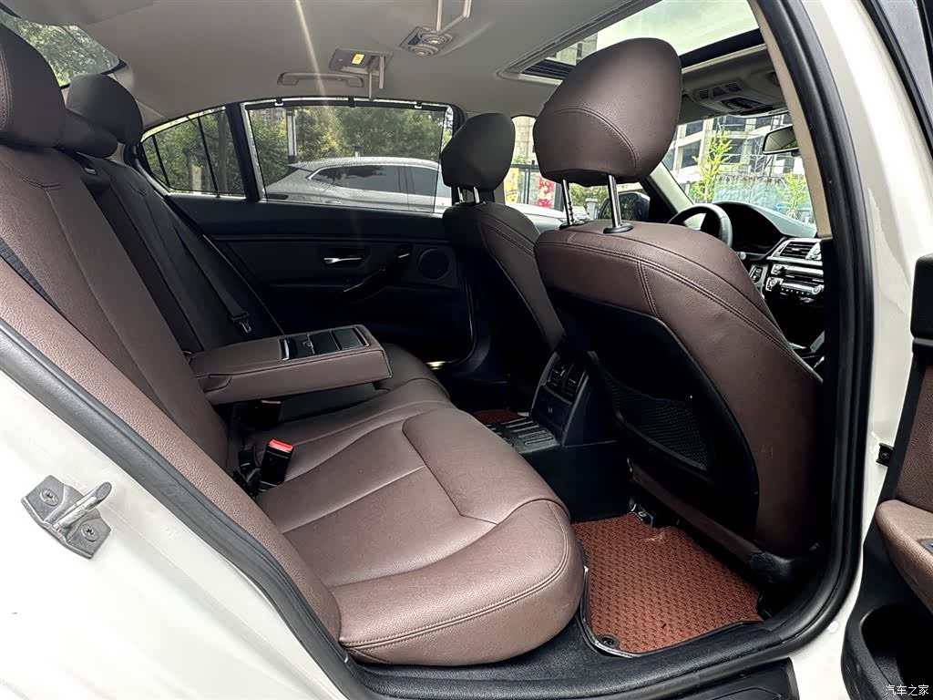 BMW 3 Series, 2019 8