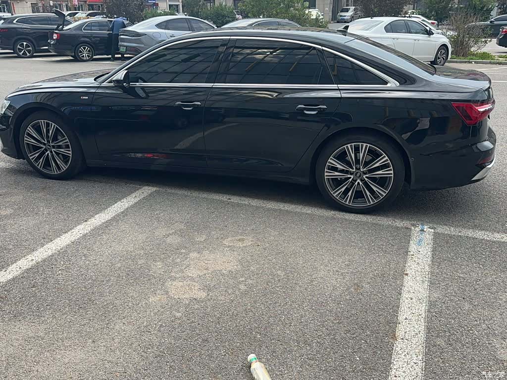 Audi A6L, 2025 8